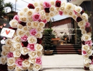 Cổng hoa giấy 10