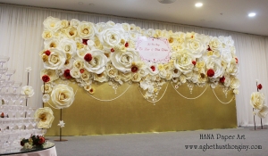 Backdrop hoa giấy 135